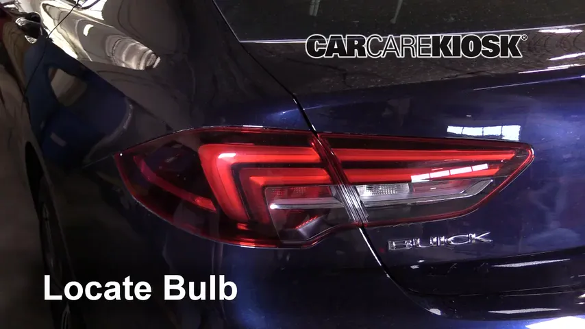 2018 Buick Regal Sportback Preferred II 2.0L 4 Cyl. Turbo Éclairage Feux de position arrière (remplacer ampoule)